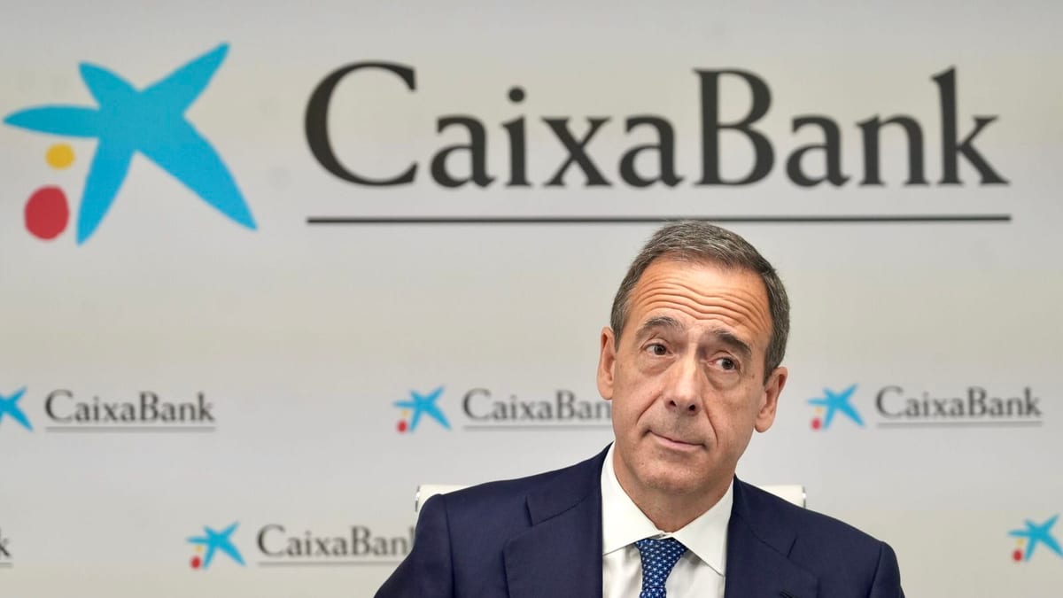 Fotografía que ilustra la noticia: CaixaBank gana 4.962 millones hasta septiembre (+12,9%) y eleva su rentabilidad al 18,8%
