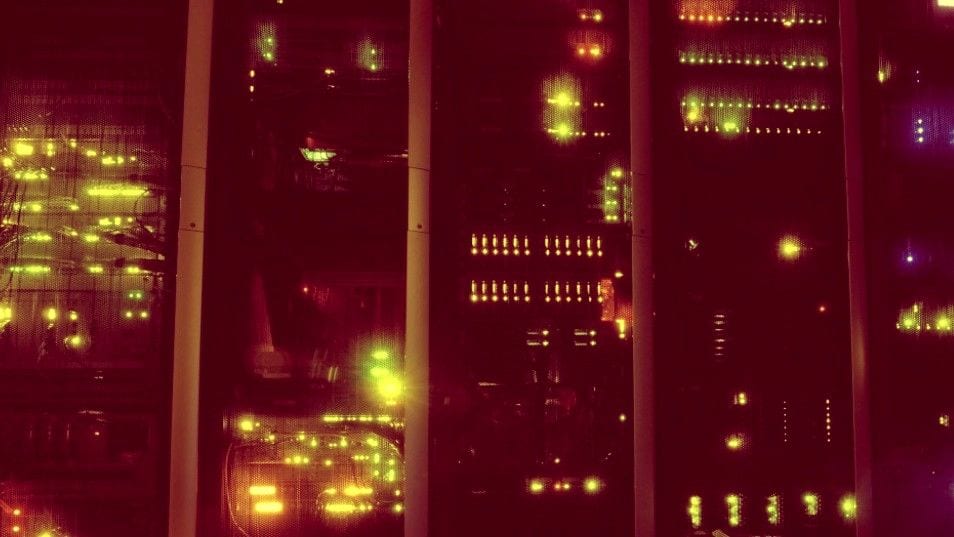 Fotografía que ilustra la noticia: El progresismo se suma a la presión regulatoria sobre los centros de datos en España