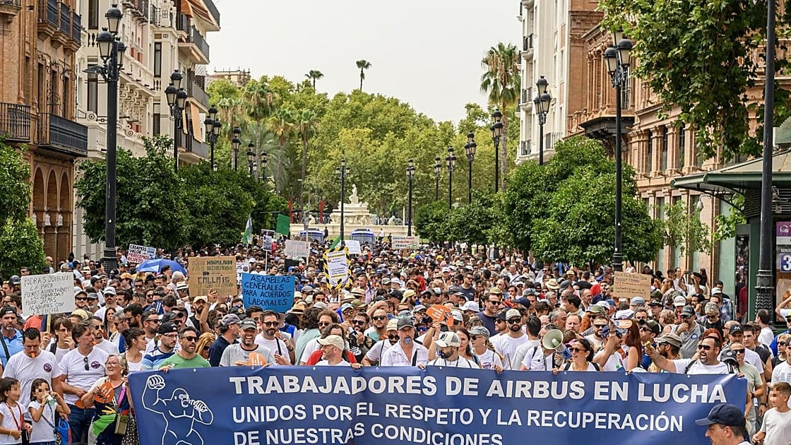 Fotografía que ilustra la noticia: Los sindicatos plantan a Airbus y exigen una nueva propuesta para desbloquear la huelga en Sevilla y Cádiz