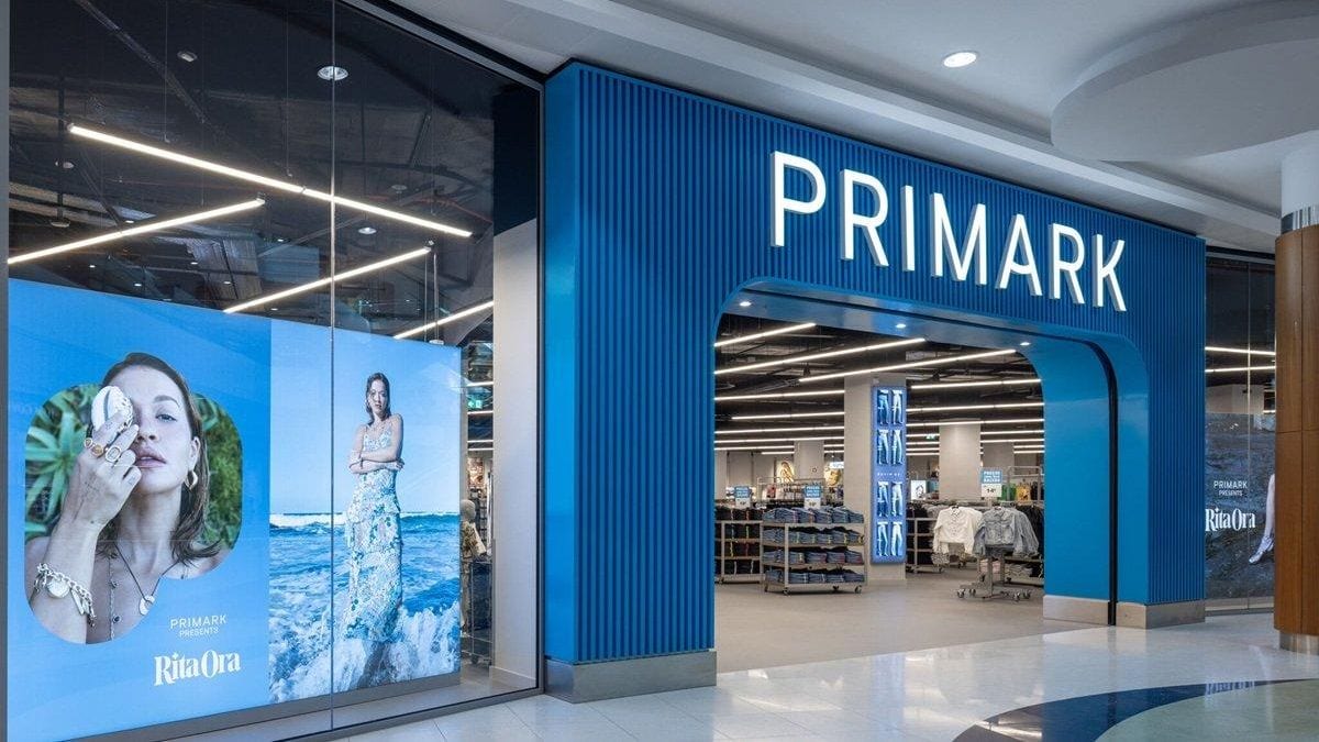 Fotografía que ilustra la noticia: Los Weston, la dinastía invisible tras Primark, negocian la compra de Boots por 7.000 millones de libras
