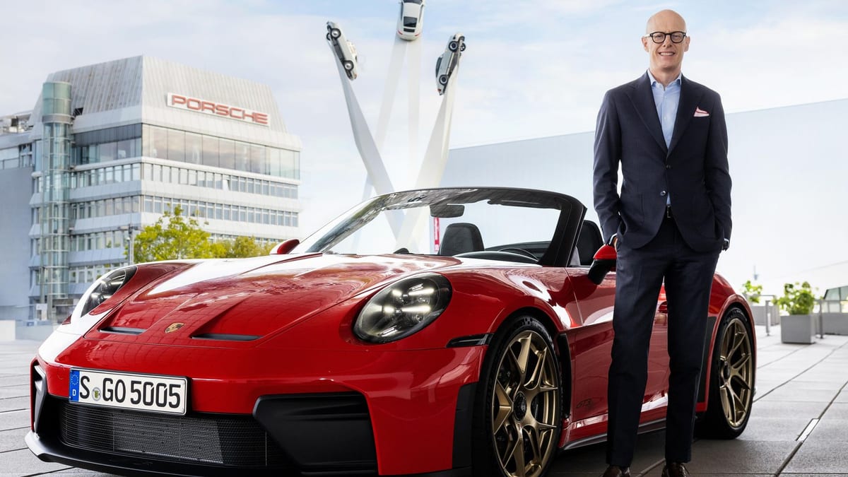 Fotografía que ilustra la noticia: Porsche elevará sus precios un 20% y reducirá ventas para asegurar una rentabilidad del 15%