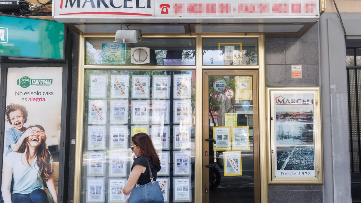 Fotografía que ilustra la noticia: Un anuncio de piso que excluye impuestos y honorarios: ¿se puede denunciar?